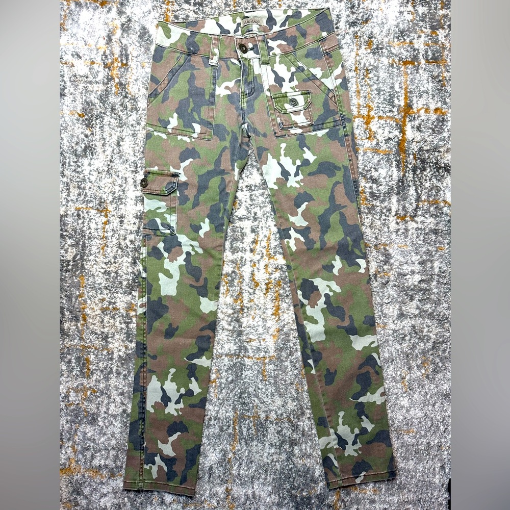 BeBop Cargo Skinny Jean Army Print Utility Pockets Women’s Size 1 Y2K 2000’s EUC